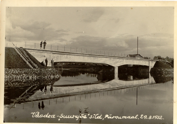 Foto Vändra Suurejõe sild Pärnumaal