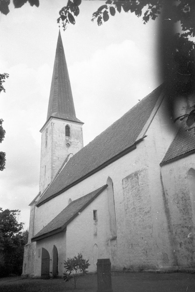 Kihelkonna kirik