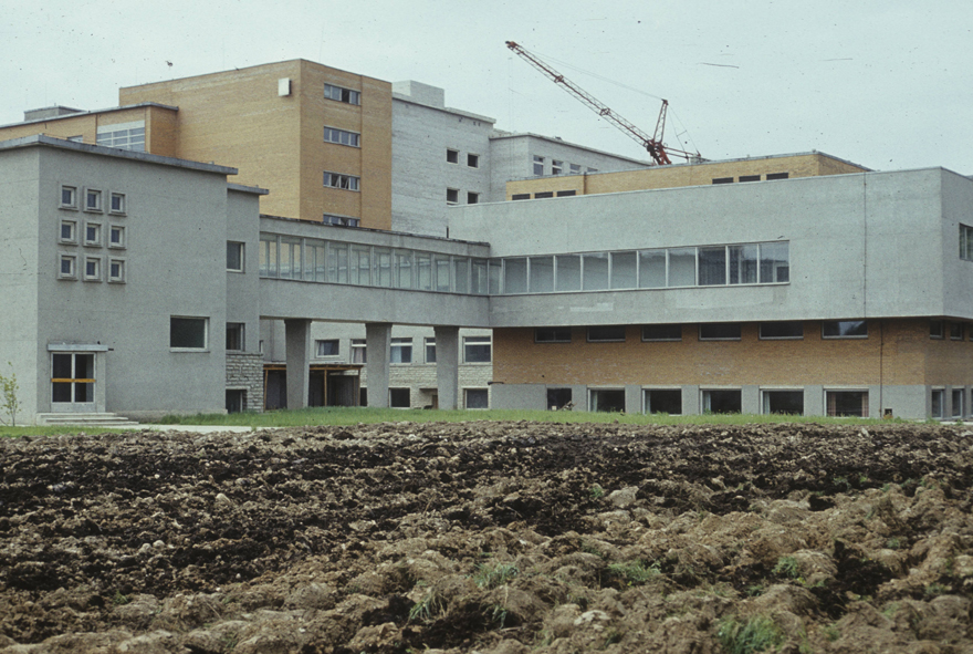 TÜ Kliinikum (varem Tartu kliiniline haigla ja Maarjamõisa haigla)