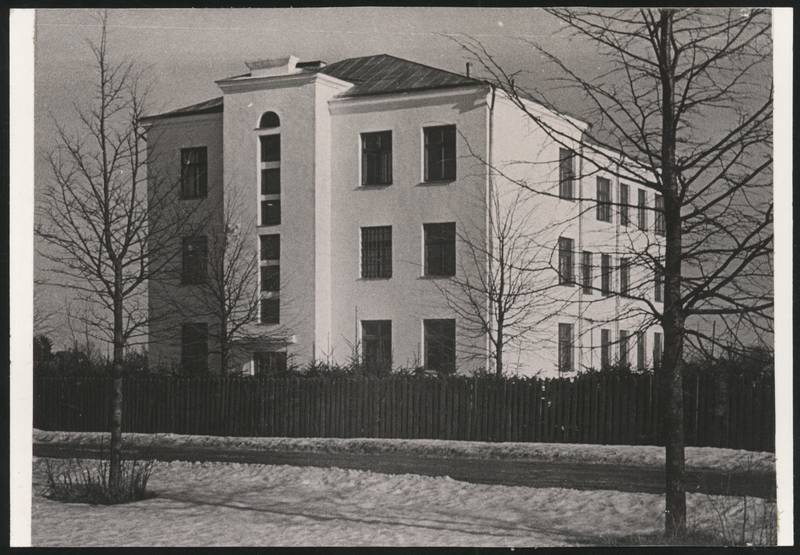foto, Tarvastu khk, Mustla keskkool, hoone, u 1975
