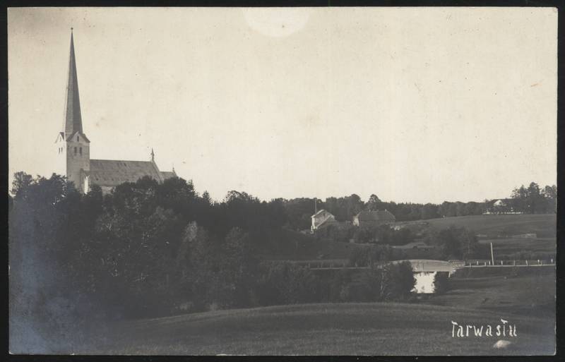 fotopostkaart, Tarvastu khk, Tarvastu kirik, sild, meierei eemalt, u 1920