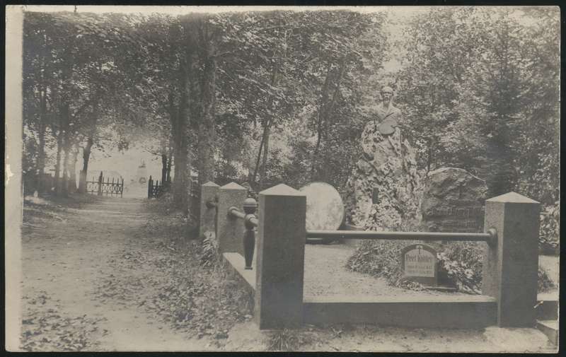 fotopostkaart, Suure-Jaani khk, Suure-Jaani, Kölerite hauaplats, Lembitu mälestussammas, u 1928