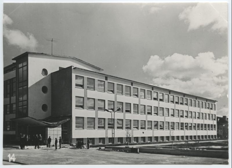 Tallinna 46. Keskkool  (17. Keskkool; Pelgulinna Gümnaasium) - hoone Mulla tn 7.