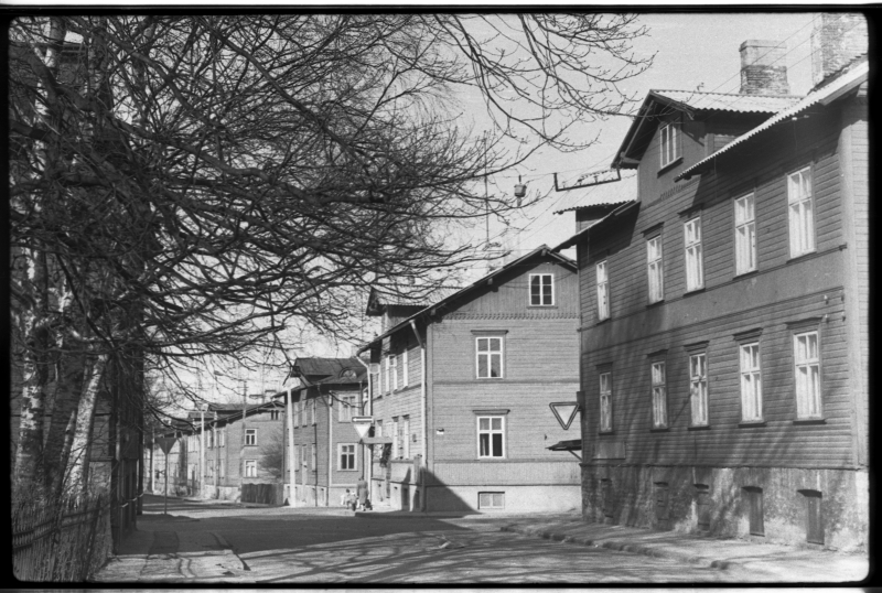 The corner of Salme and Tööstuse Street.