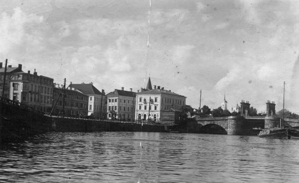 Emajõgi, paremkalda hooned, Kivisild. Tartu, 1930.-1940.