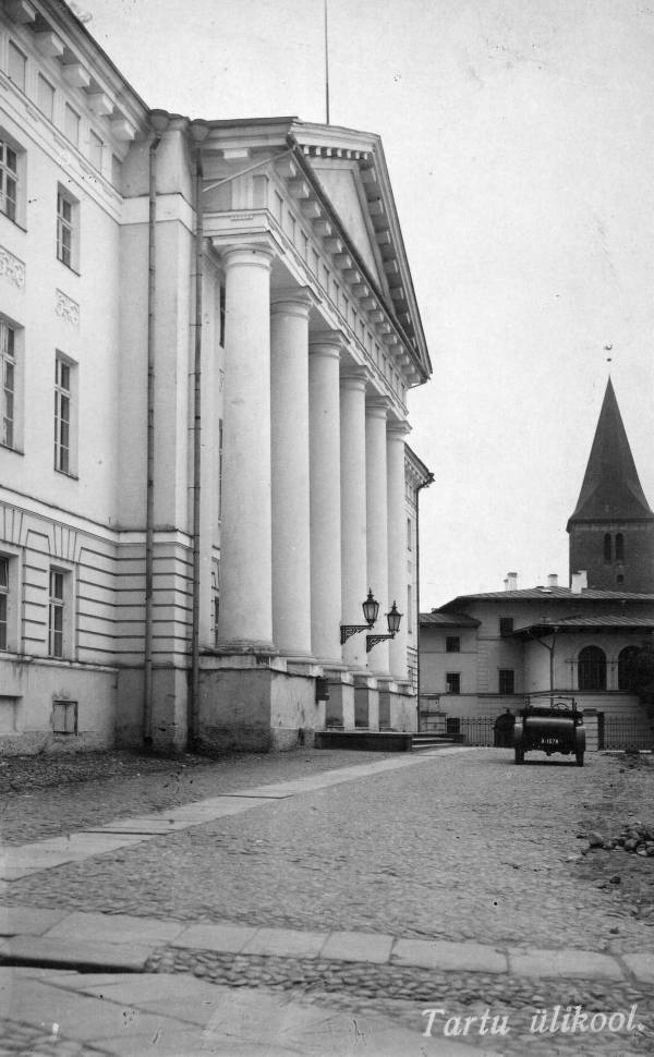 Tartu ülikool. Taga Jaani kirik. 1935-1940