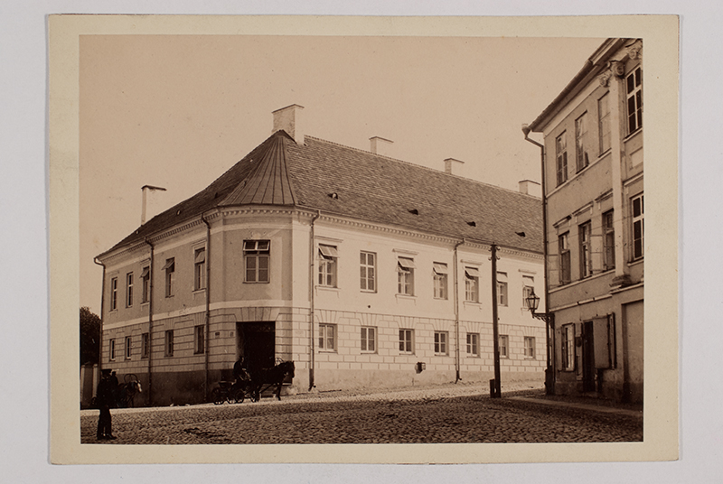 Tartu reaalkool, hiljem Tartu Tütarlastegümnaasium Karlova t 1