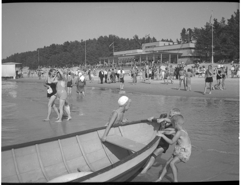 Rannahoone Narva-Jõesuu supelrannas.