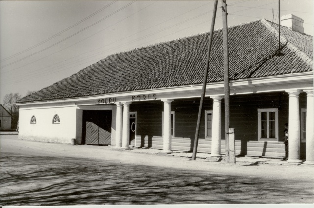 foto Koeru kõrts 1988