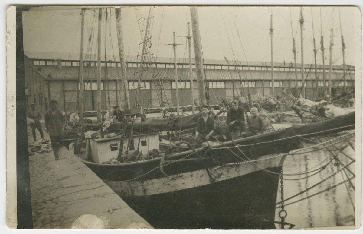 Sailing ship in the port of Paldiski