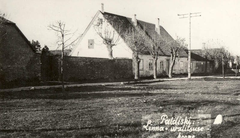 Paldiski City Government Building