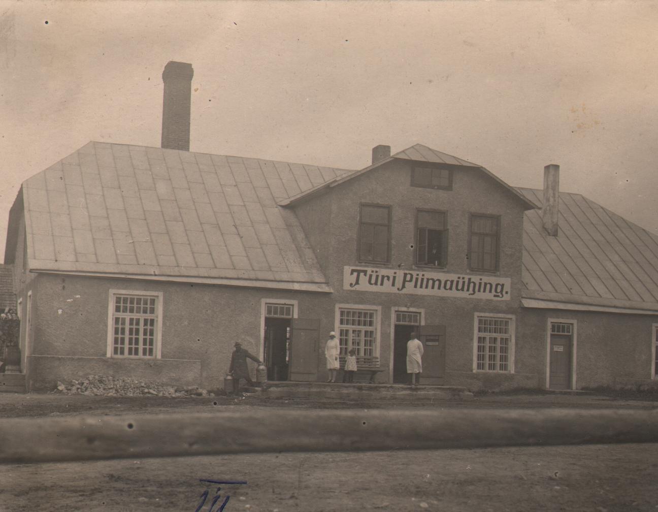 Türi Milk Association 1926. At the door ours Jaan Rätsep