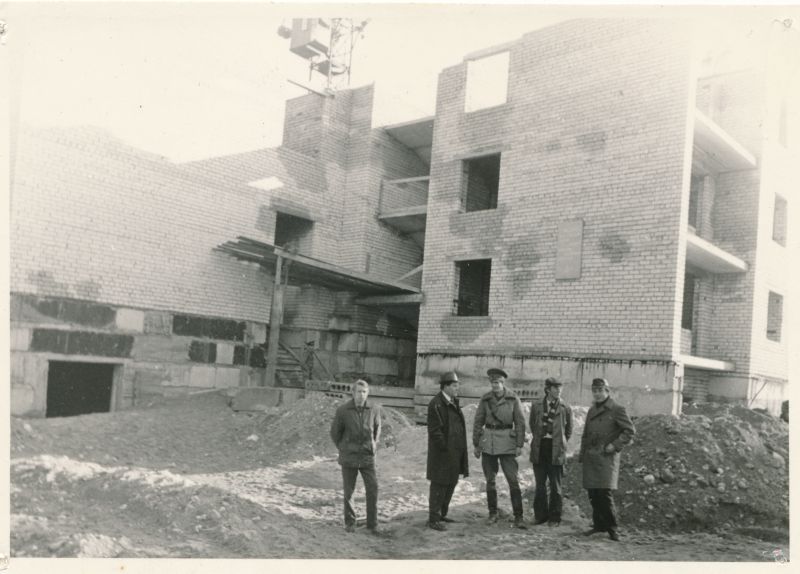 Photo. Construction of Haapsalu Sidemaja 1974.
