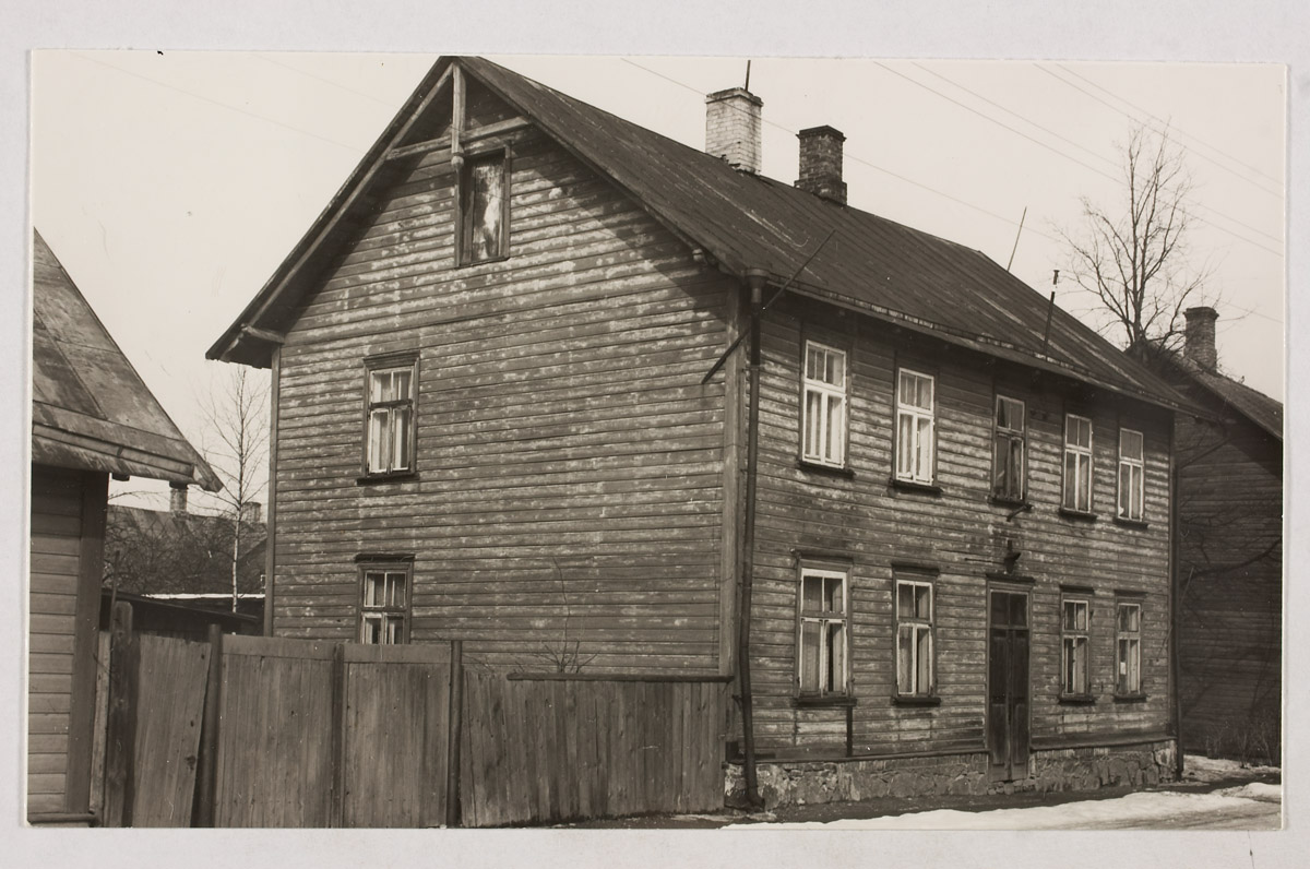 Tartu, Piir 10, built around 1900.