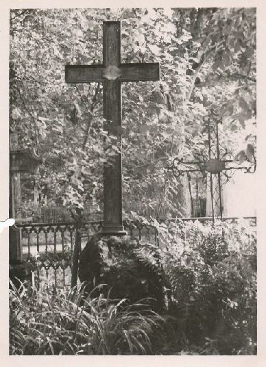 Mahtra mõisnik Constantin von Helffreich haud Juuru kirikuaias