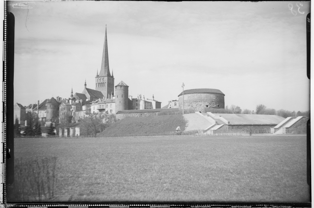 View of Paksu Margaret, Stolting Tower and the Oleviste Church
