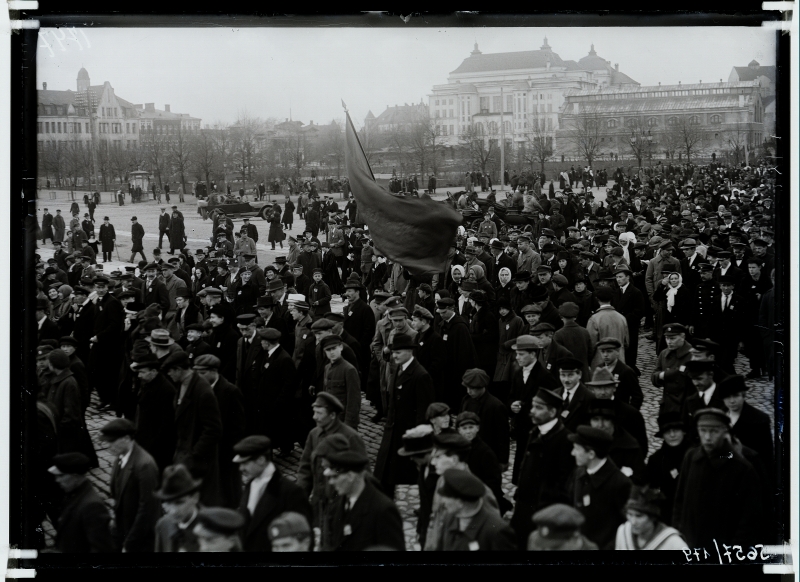 1.may Demonstration on Peetri Square (Freedom Square)