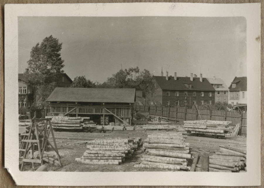 A. m. Luther factory raw material in the factory harbour