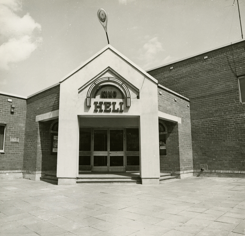 Elva cinema, view of the entrance. Architect Maie Penjam