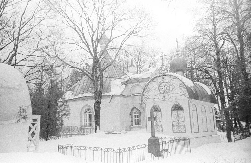 Cables and Aleksander Nevski Orthodox Church in Haapsalu Old Kalm