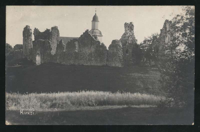 Postcard, Karksi-Nuia, Karksi org, castle resorts, church