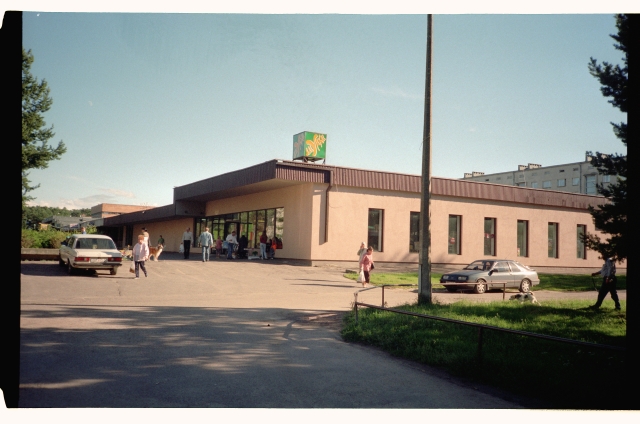 Liivaku Store in Tallinn Mustamäe
