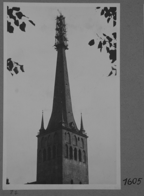 Tower of the Oleviste Church.