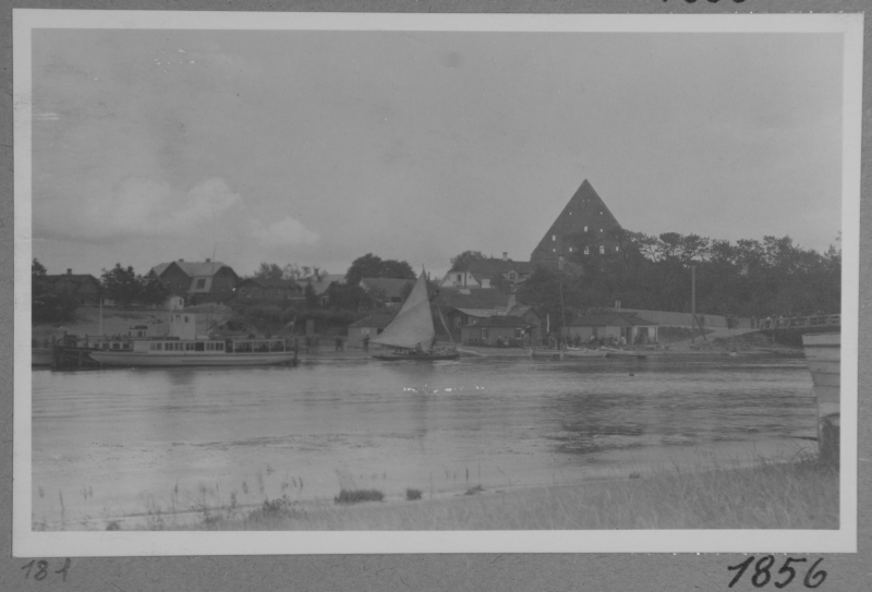 View of the ruins of the Pirita monastery, at the forefront of the River Pirita.