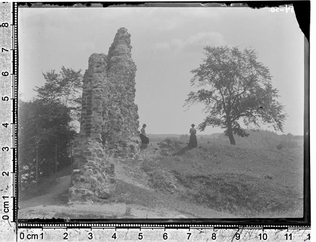 Ruins of Viljandi Castle 1898