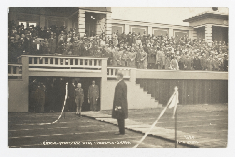 Mayor Oskar Kask at the opening of the Pärnu Stadium