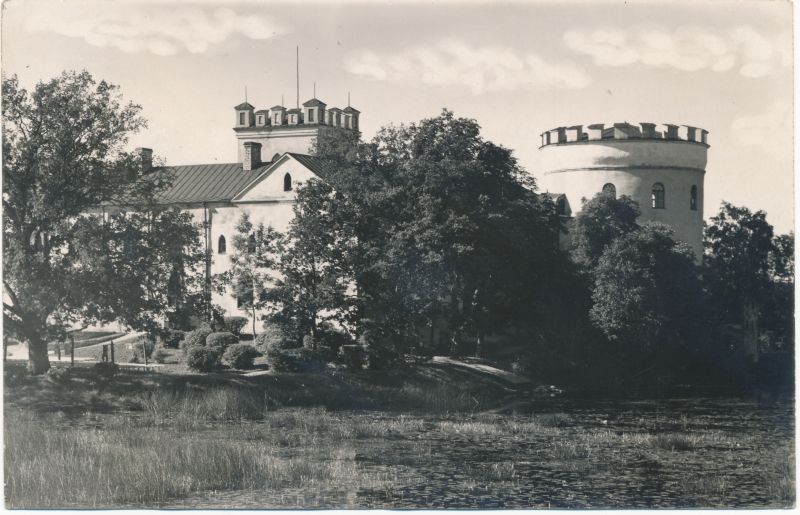 Photo. Koluvere Castle. U. 1930.
