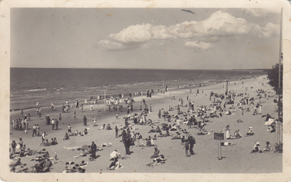 Narva-jõesuu. Sea beach