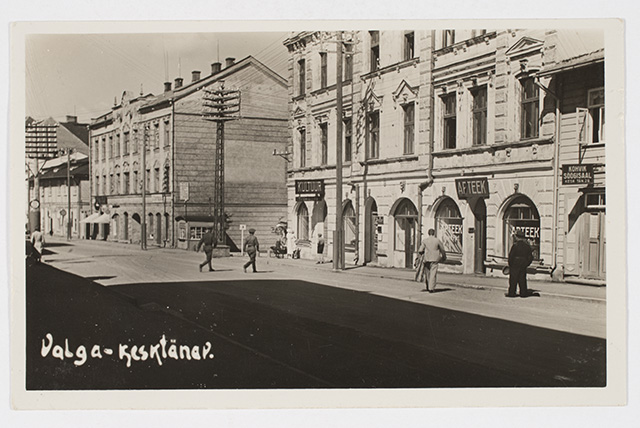 Central Street in Valga, 1937