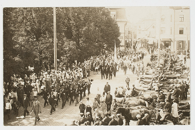 Tartu I Song Festival train trip on Promenade and Küüni Street, July 3, 1926