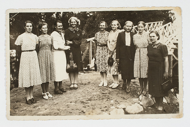 Women at a jubilee event in Vasulas