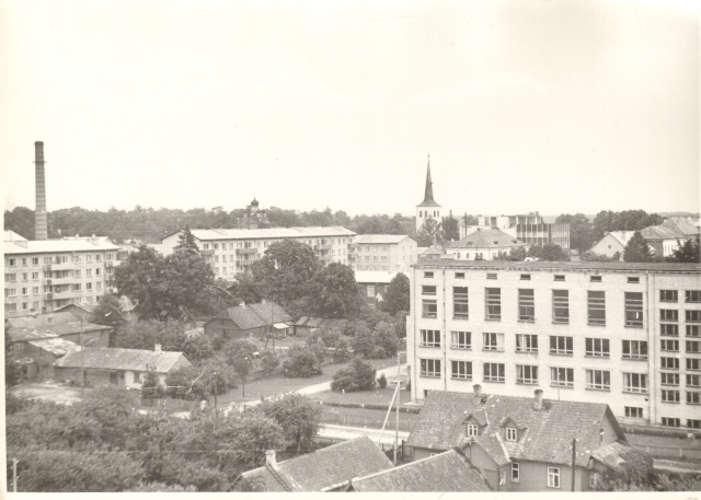 Photo, Paide view 1975, on the right Paide 1st High School