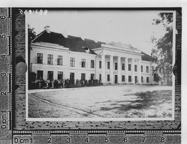 Aaspere Manor (Kattentack), front of the gentleman house in 1934. Haljala khk