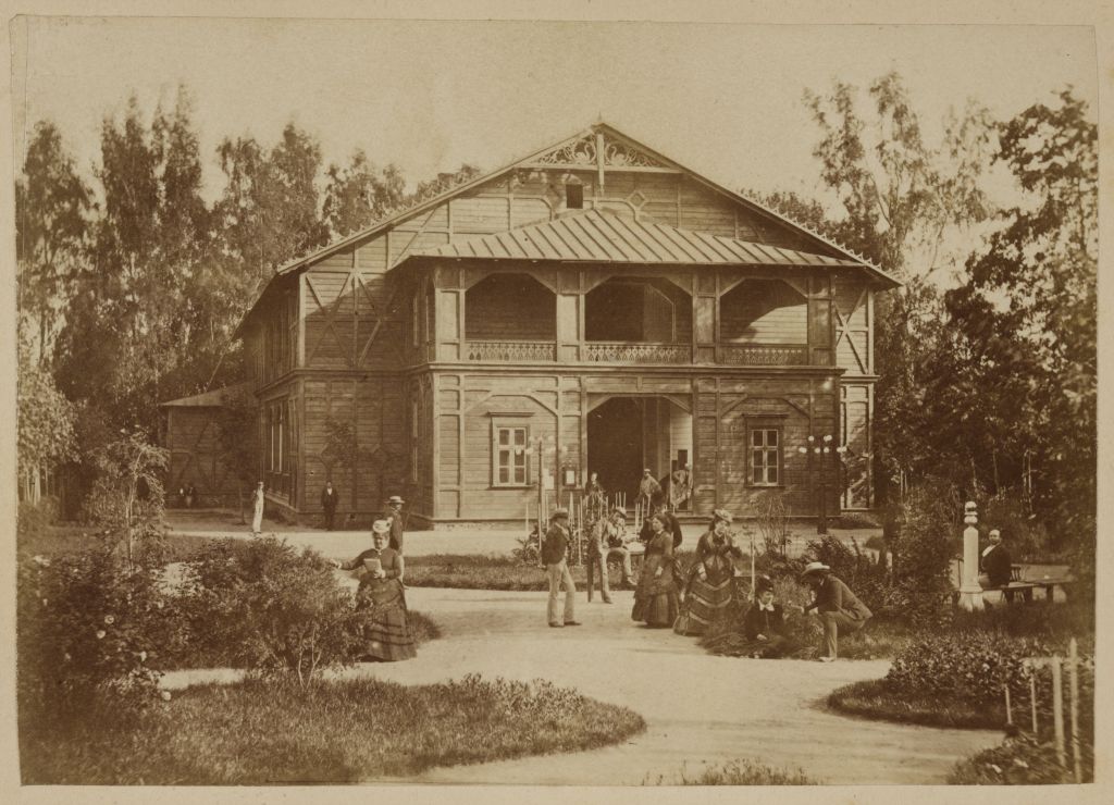 Summer Theatre in the Garden of the German Hand Workers Society