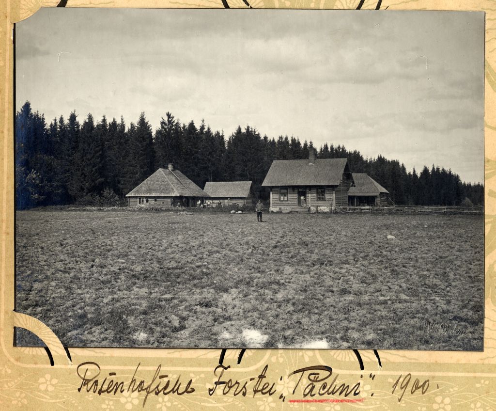 View of the wilderness house in Pähni Village