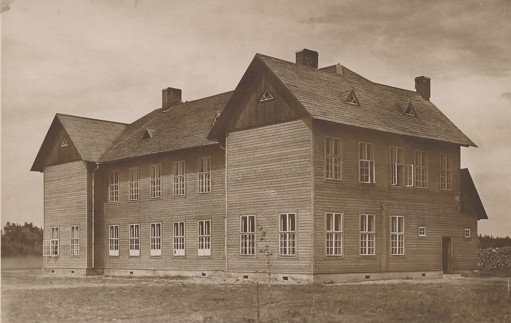 Kallivere School House