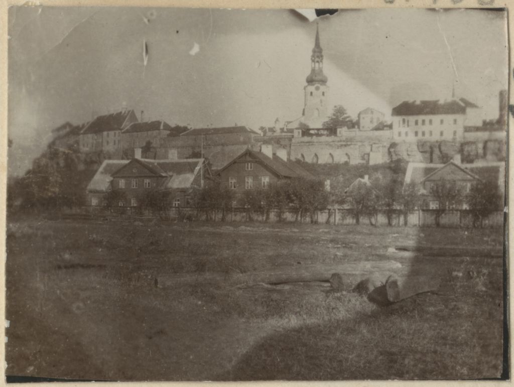 View of the Old Town of Tallinn, among others, Toomkirik