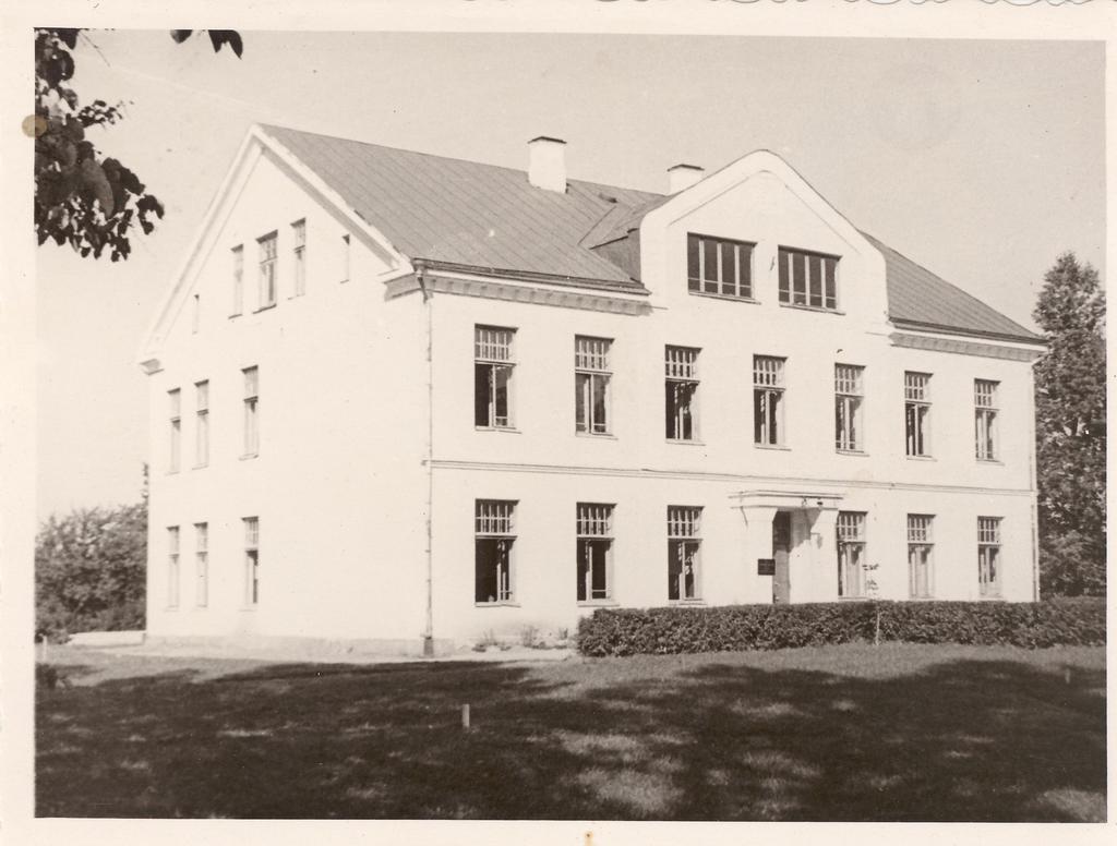 Valga II 7-class school