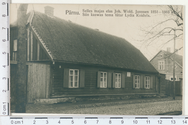 Pärnu, in this house J. V. Jannsen lived in 1851 - 1863 and the daughter L. Koidula grew up
