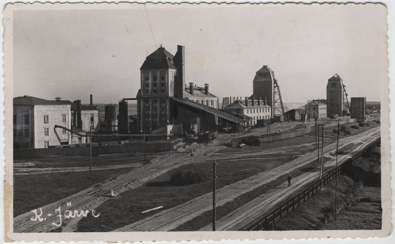 General view of Kohtla-Järve factories.