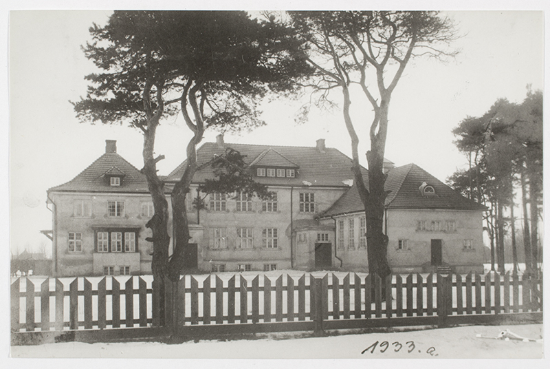 Rääma new schoolhouse in 1933 already crocheted. (location of Kungla choir exercises).