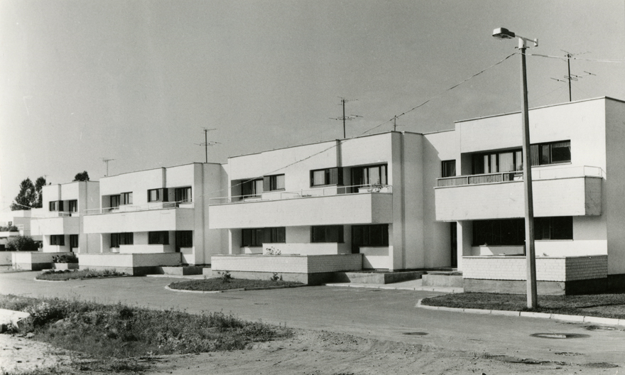 Apartment Tiit Pärnu KEK quarter, view of the building. Architect Ell Väärtnõu, eke project