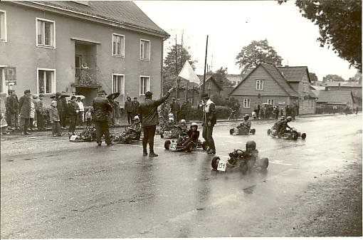 Photo, car race in Paides 1985.