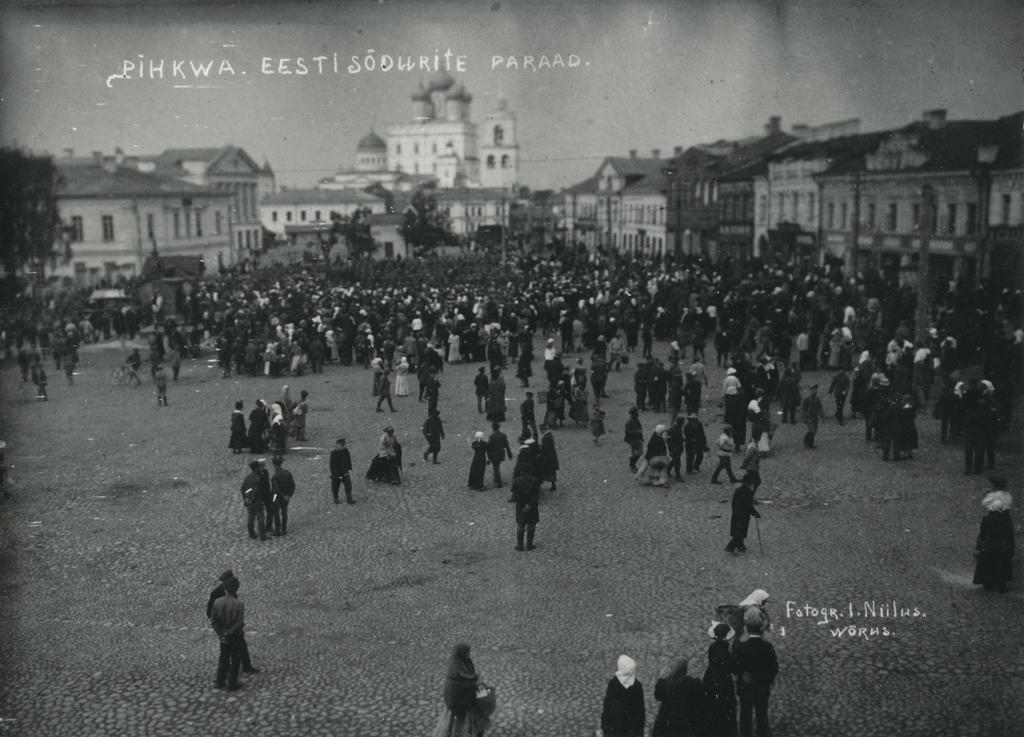 Photo. Estonian Army Paradise on May 28, 1919.  After the conquest of the city on May 25, 1919.
