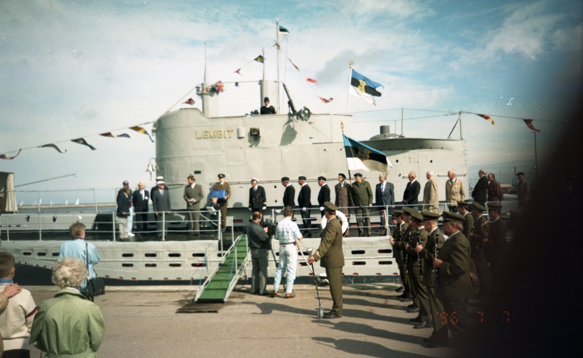 Underboat "Lembit" 60-year anniversary celebrations, orchestra of the Defence Forces on the right bowl