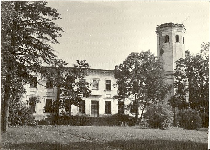 Photo, Väinjärve manor house in 1968